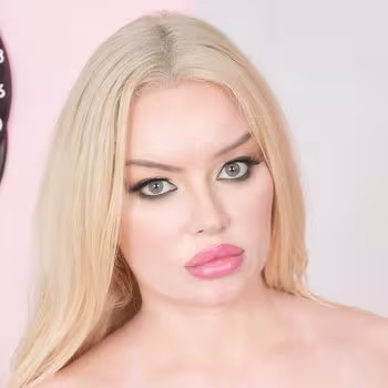 Porn actress Luna Angel