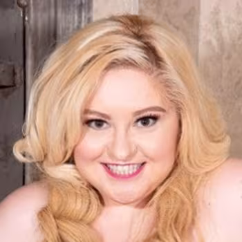 Porn actress Mae Montgomery