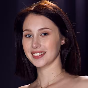 Porn actress Malory Malibu