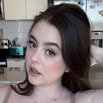 Porn actress Missy Ann
