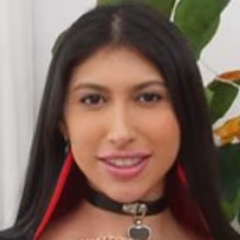 Porn actress Penelope Woods