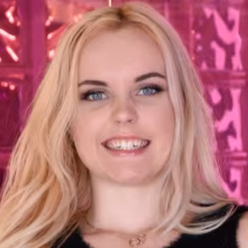 Porn actress River Fox