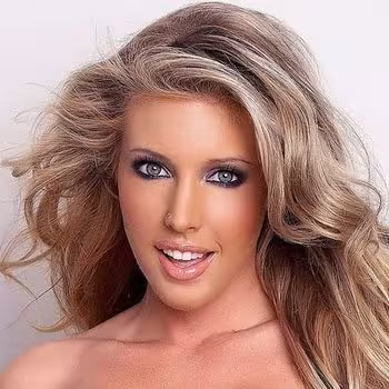 Porn actress Samantha Saint
