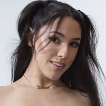 Porn actress Selena Ivy