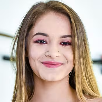 Porn actress Shea Blaze