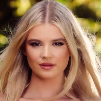Porn actress Sky Wonderland