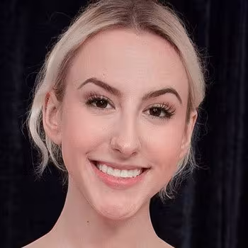 Porn actress Tristan Summers