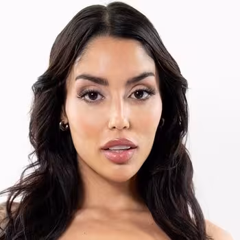 Porn actress Vanessa Sky