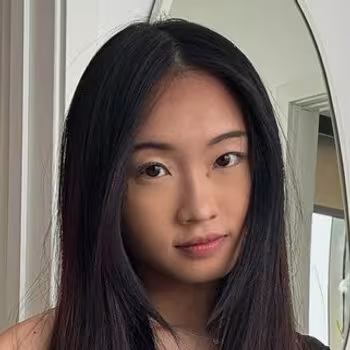 Porn actress Yamada Yang