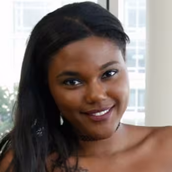 Porn actress Yara Skye