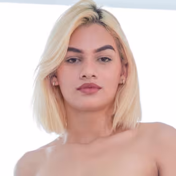 Porn actress Sophi Holmes
