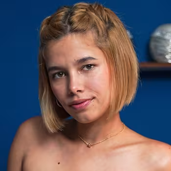 Porn actress Yennileon